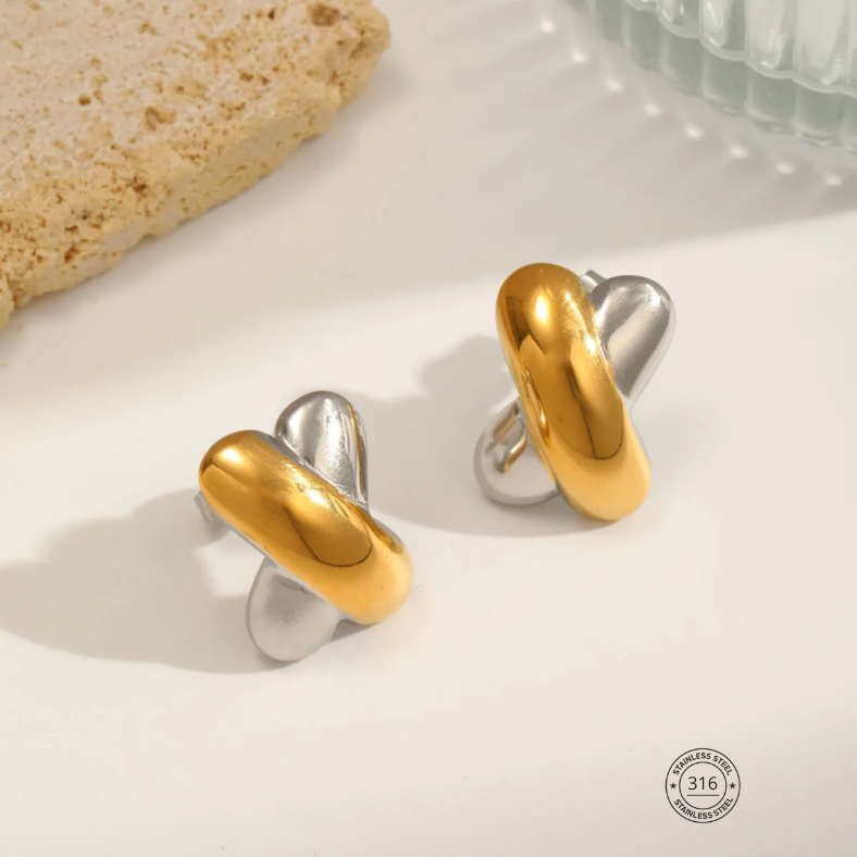 Aretes cross, dorado y plateado. Acero Inoxidable