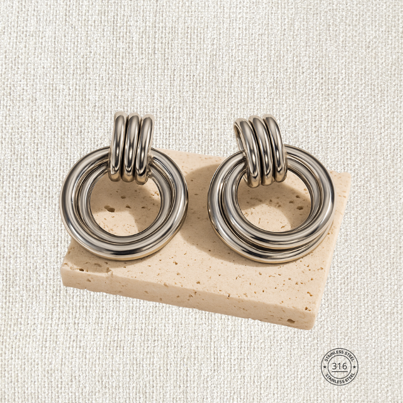 Arete plateado, acero inoxidable.