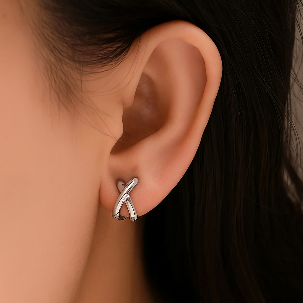 Arete x, pequeño, plateado, acero inoxidable.